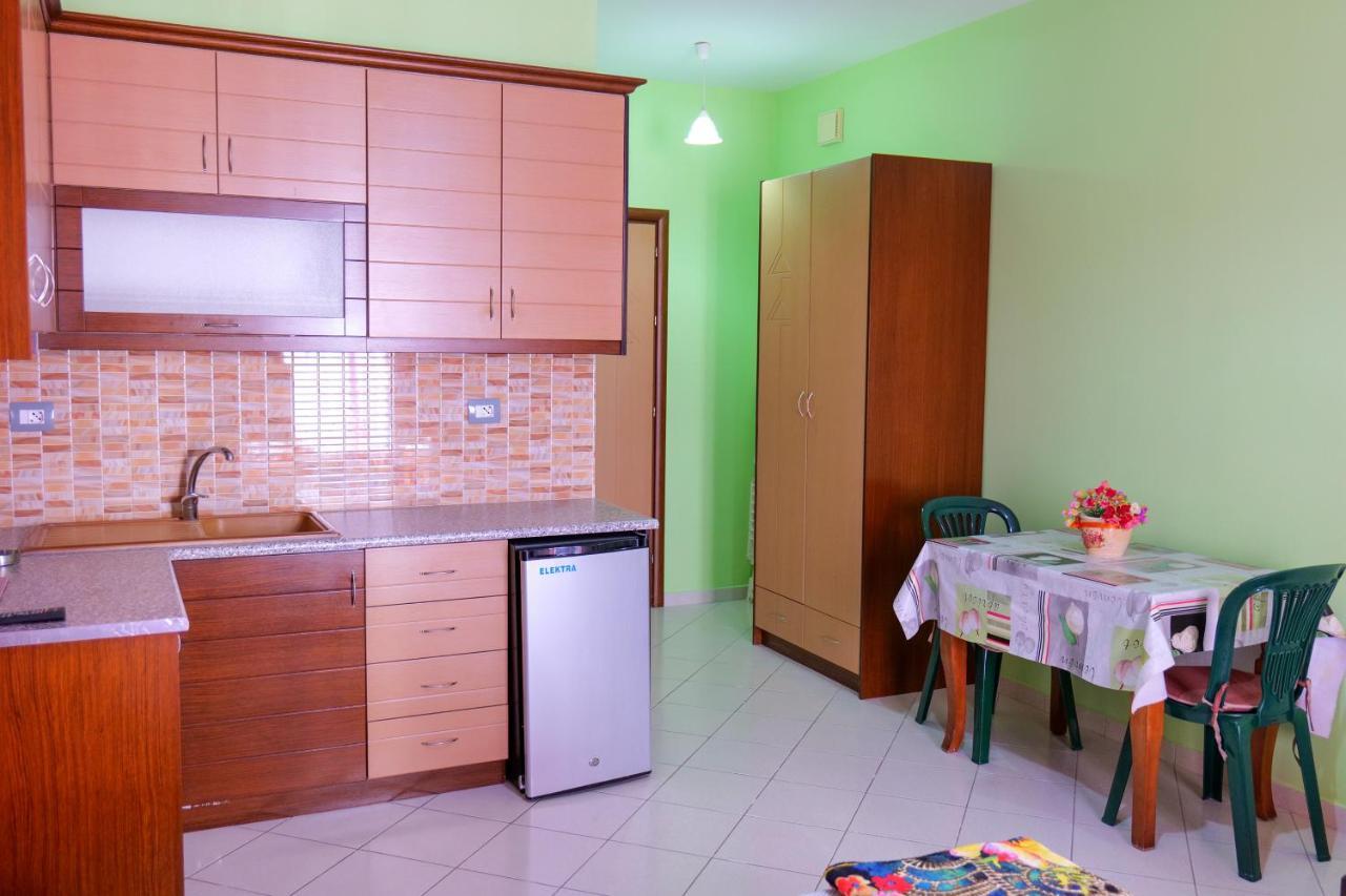 Vila Lida Sarandë Exterior foto
