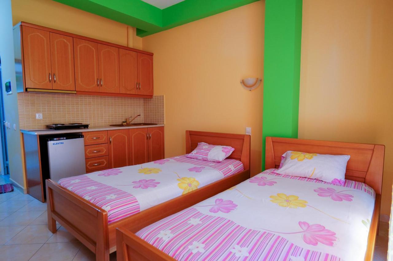 Vila Lida Sarandë Exterior foto